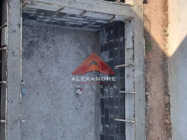 Casa com 250m² 3 quartos e 4 banheiros, à venda, no bairro Eugênio de Mello em São José dos Campos