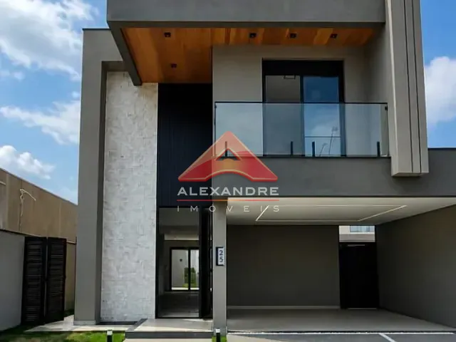 Casa com 250m² 3 quartos e 3 banheiros, à venda, no bairro Eugênio de Mello em São José dos Campos