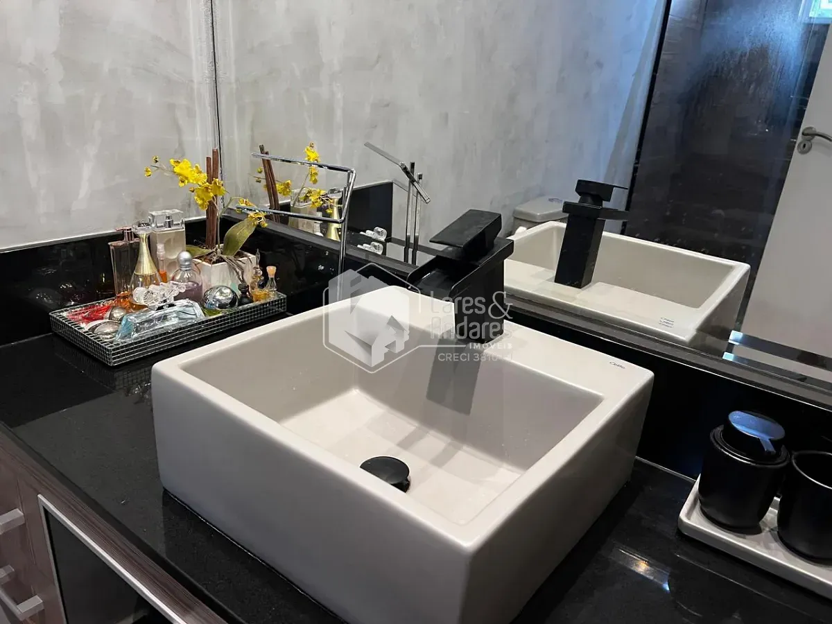 Casa, 3 quartos, 229 m² - Foto 41
