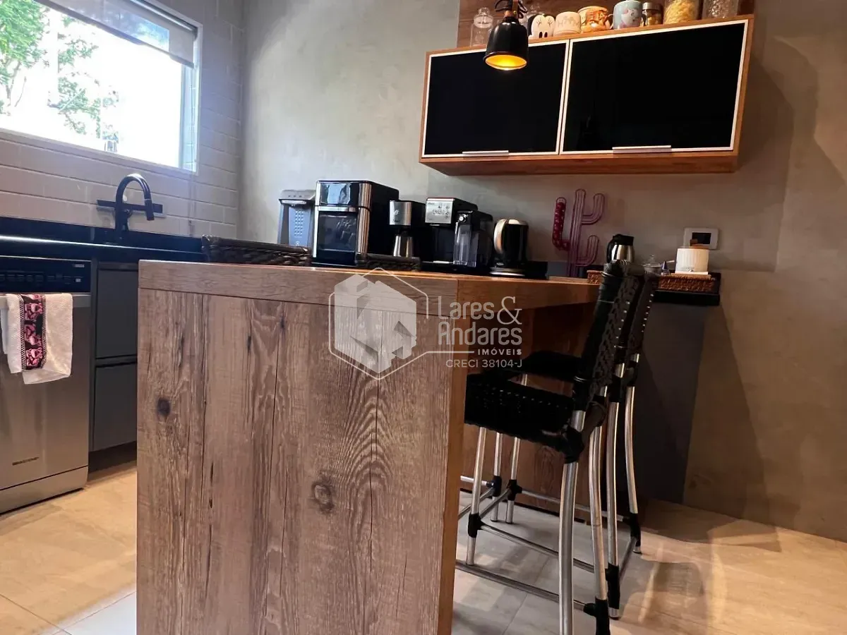 Casa, 3 quartos, 229 m² - Foto 16
