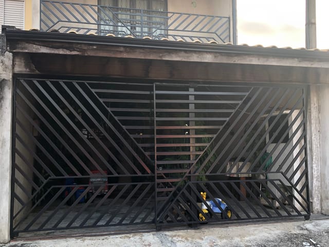 Casa com 125m² 3 quartos e 2 banheiros, à venda, no bairro Residencial Mombaça em Pindamonhangaba