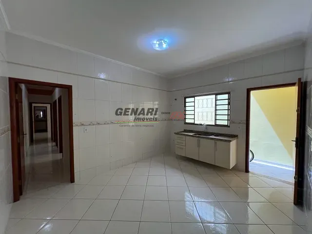 Casa com 150m² 3 quartos e 2 banheiros, à venda, no bairro Parque São Lourenço em Indaiatuba