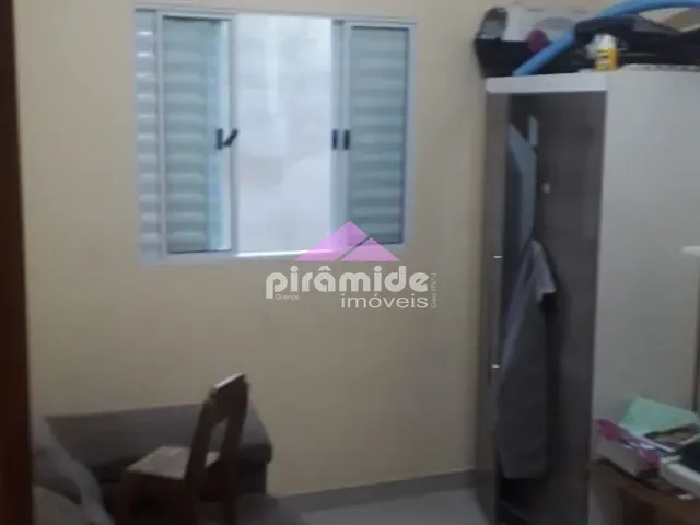 Casa com 140m² 3 quartos e 2 banheiros, à venda, no bairro Residencial Alto dos Ypês em São José dos Campos