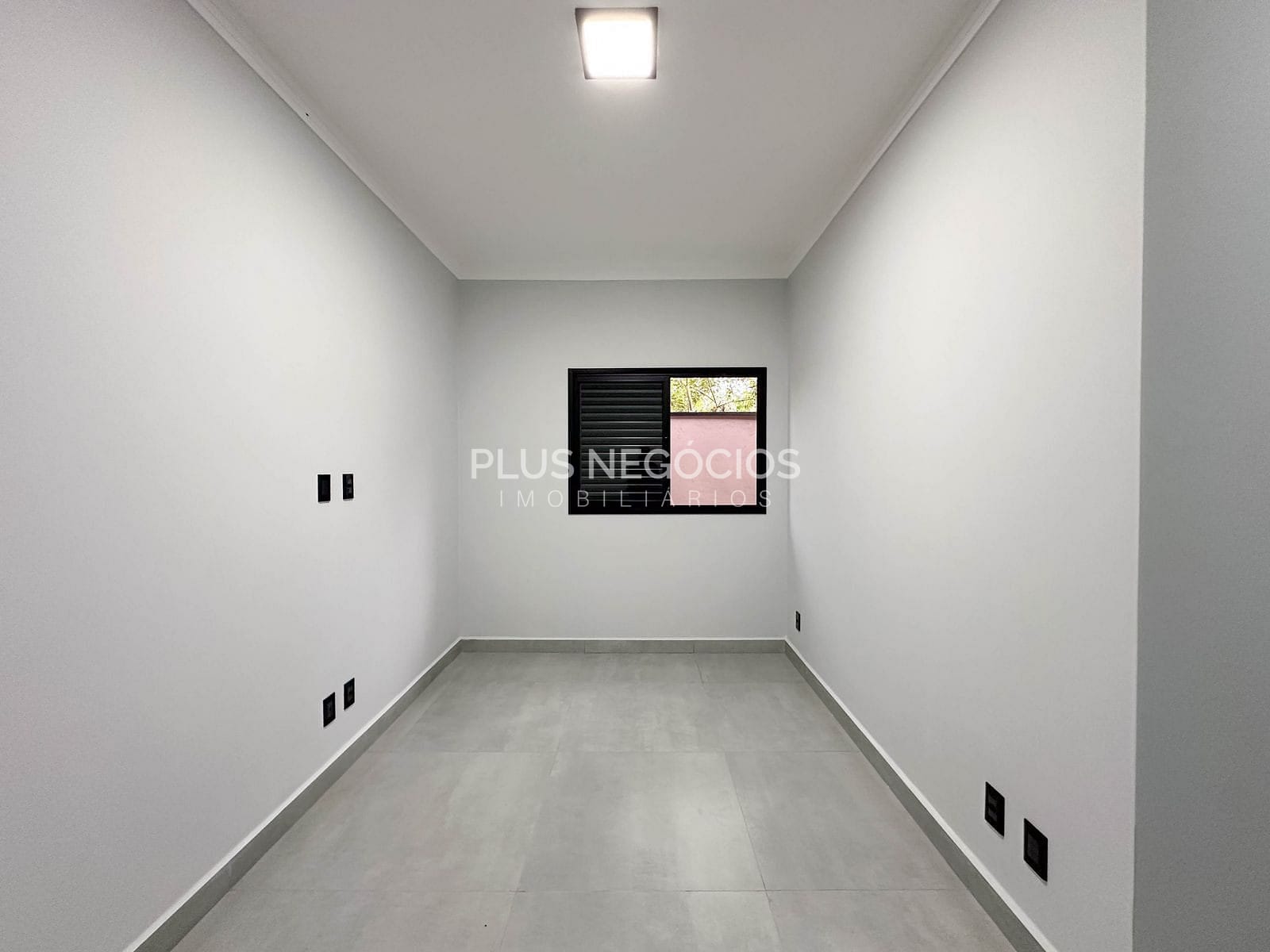 Casa à venda com 3 quartos, 110m² - Foto 12