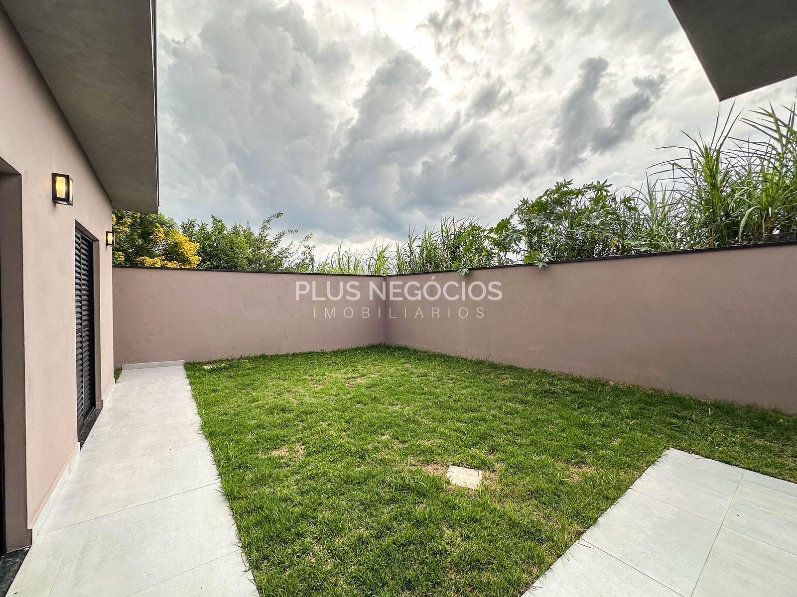 Casa à venda com 3 quartos, 110m² - Foto 22