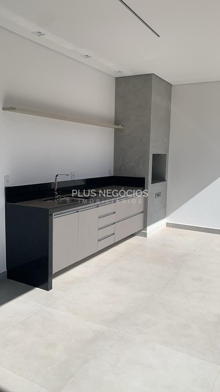 Casa à venda com 3 quartos, 218m² - Foto 22