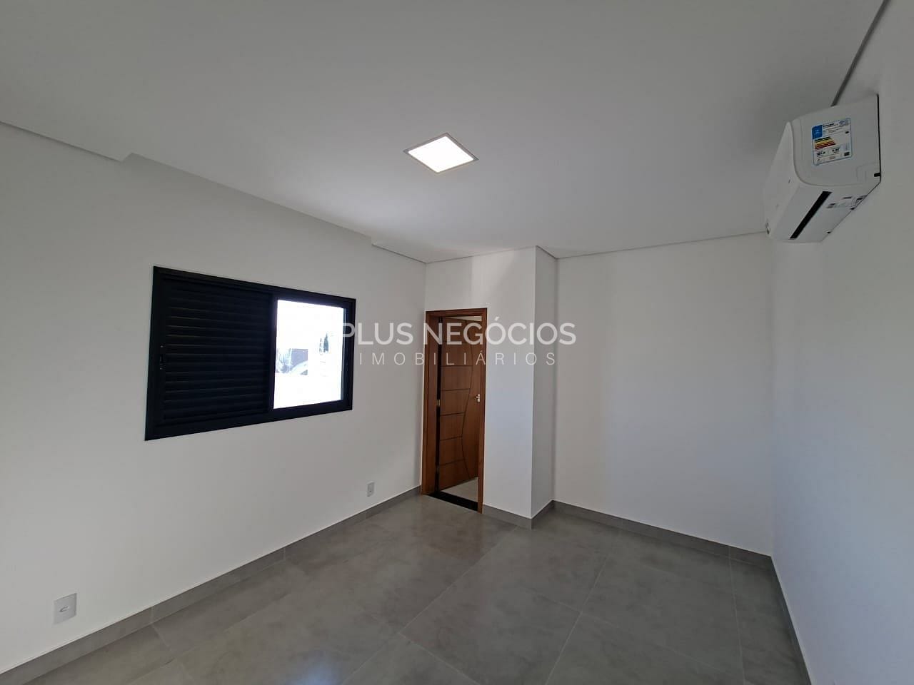 Casa, 3 quartos, 218 m² - Foto 20
