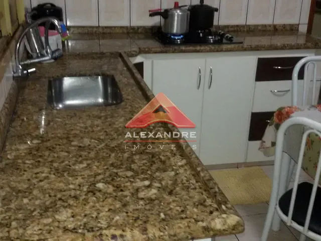 Casa com 150m² 2 quartos e 1 banheiro, à venda, no bairro Jardim Americano em São José dos Campos
