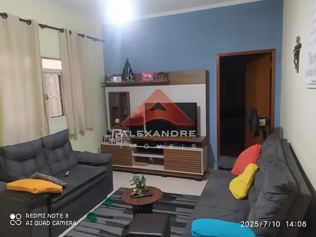 Casa com 150m² 2 quartos e 1 banheiro, à venda, no bairro Jardim Americano em São José dos Campos