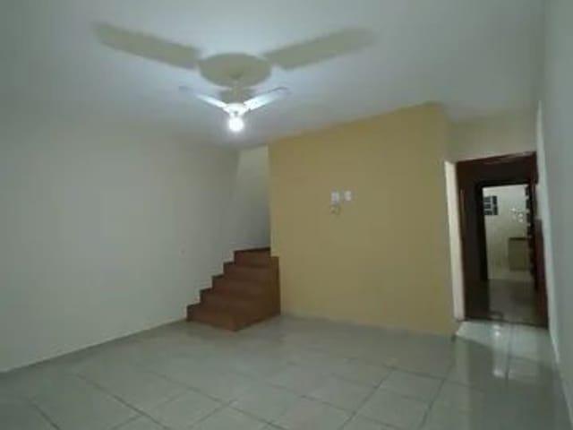 Casa 3 quartos e 3 banheiros, à venda, no bairro Vila Santa Isabel em Taubaté