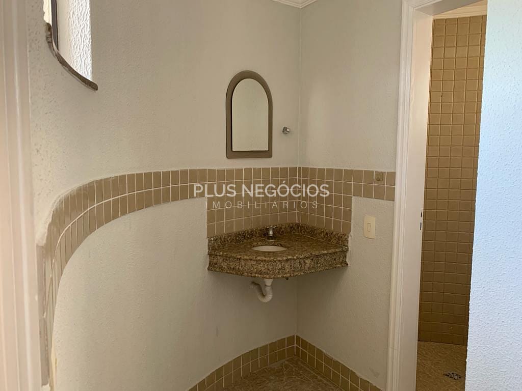 Casa à venda e aluguel com 4 quartos, 405m² - Foto 8