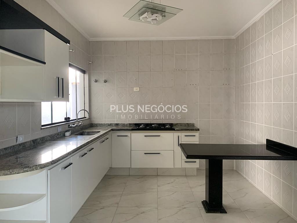 Casa à venda e aluguel com 4 quartos, 405m² - Foto 11