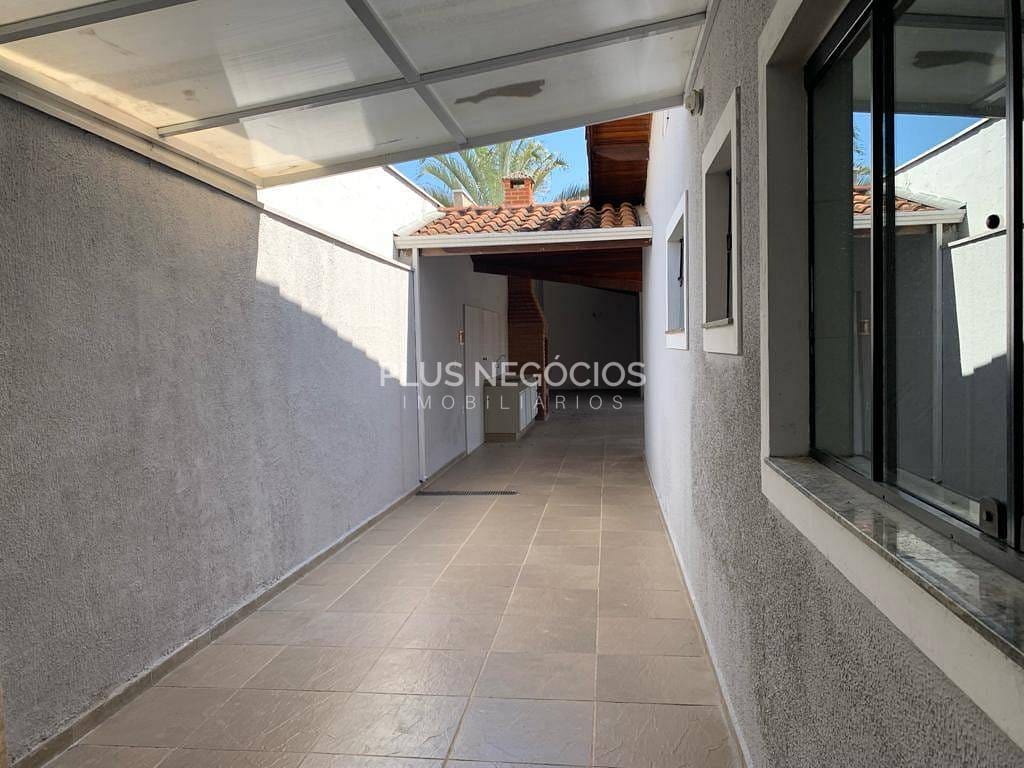 Casa à venda e aluguel com 4 quartos, 405m² - Foto 13
