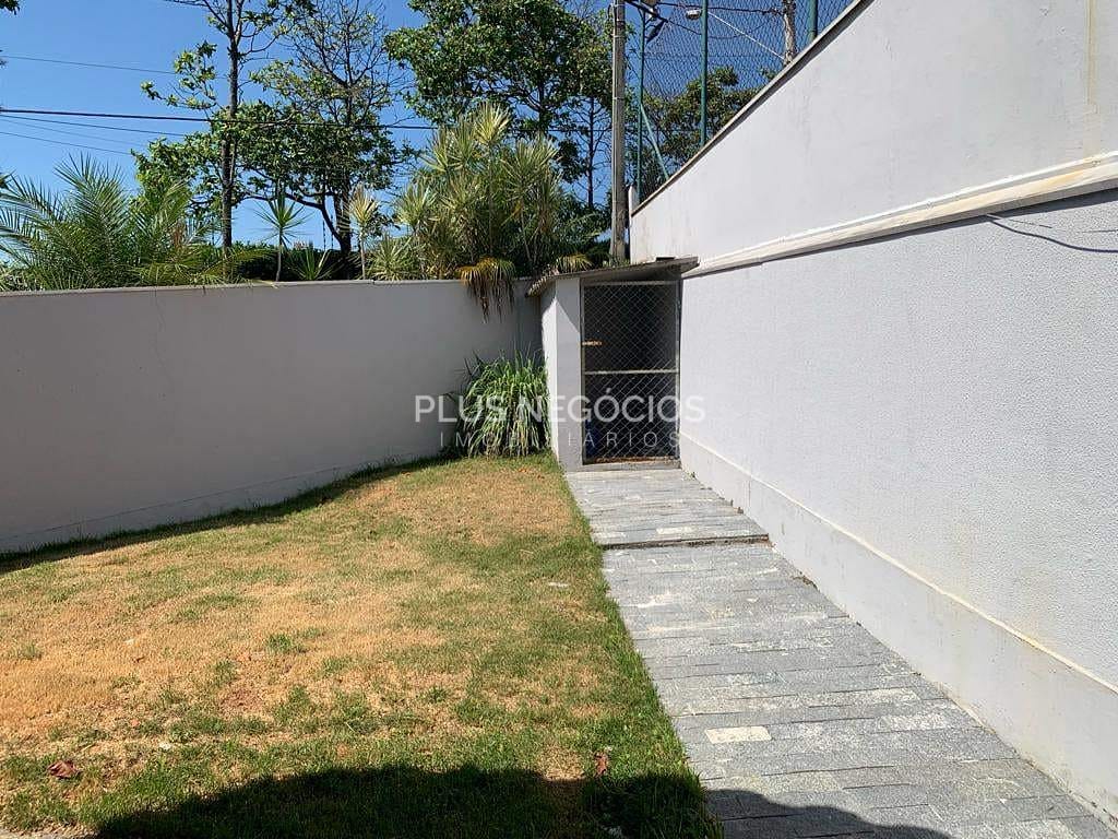 Casa à venda e aluguel com 4 quartos, 405m² - Foto 22
