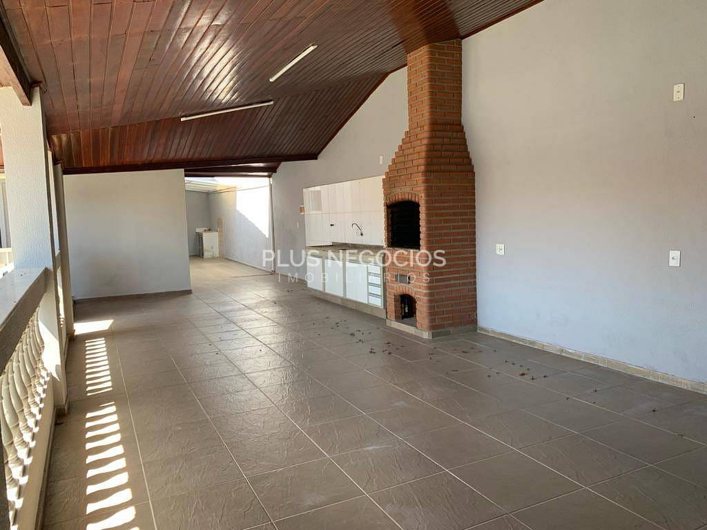 Casa à venda e aluguel com 4 quartos, 405m² - Foto 31