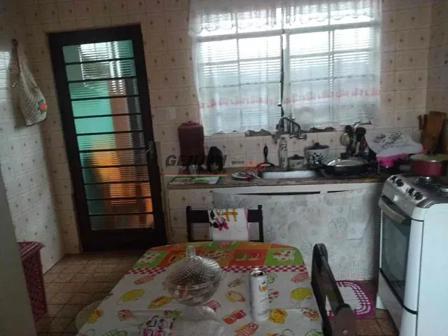 Casa com 400m² 3 quartos e 2 banheiros, à venda, no bairro Cidade Nova em Indaiatuba