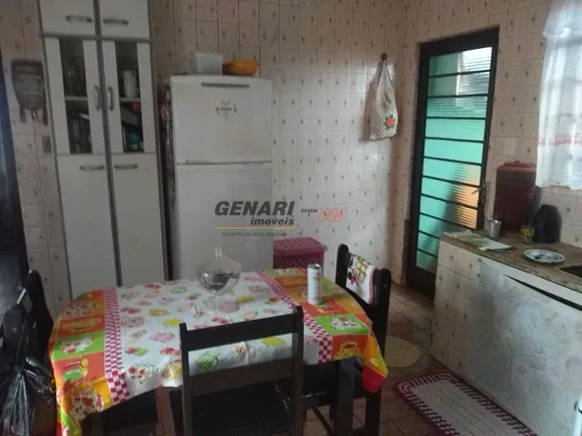 Casa com 400m² 3 quartos e 2 banheiros, à venda, no bairro Cidade Nova em Indaiatuba