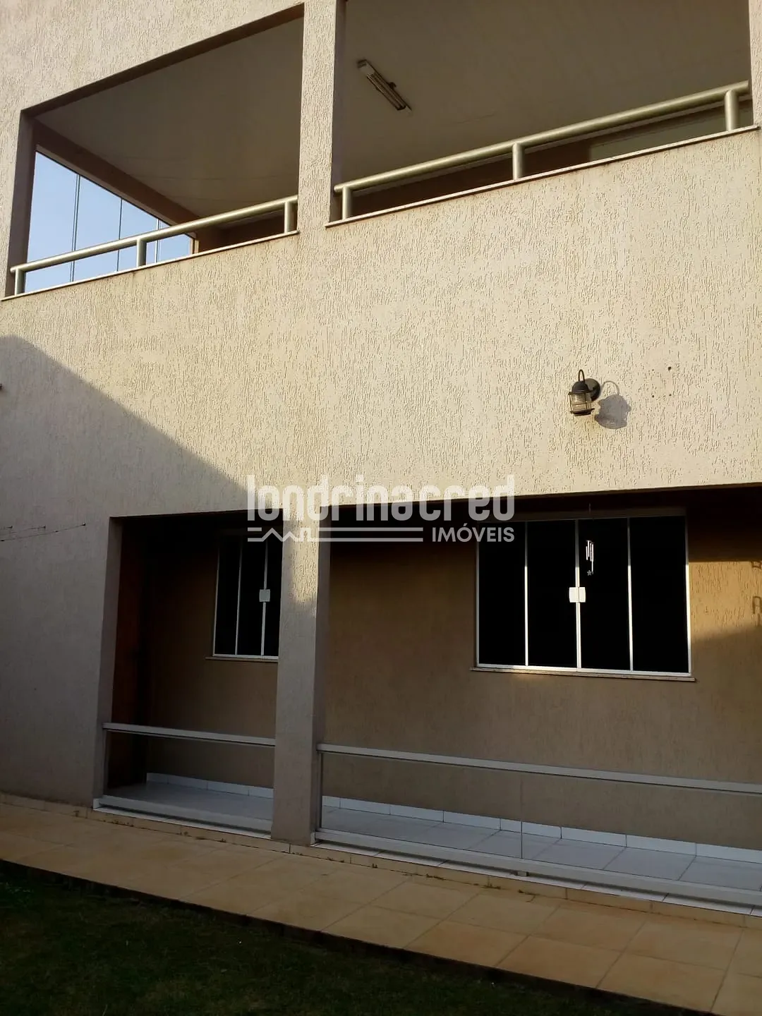 Casa, 4 quartos, 282 m² - Foto 1