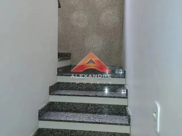 Casa 4 quartos e 1 banheiro, à venda, no bairro Jardim Del Rey em São José dos Campos