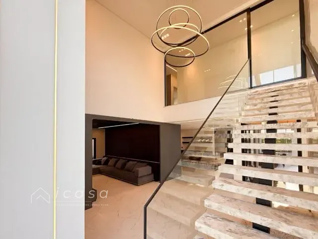 Casa com 558m² 4 quartos e 6 banheiros, à venda, no bairro Condomínio Residencial Montserrat em São José dos Campos