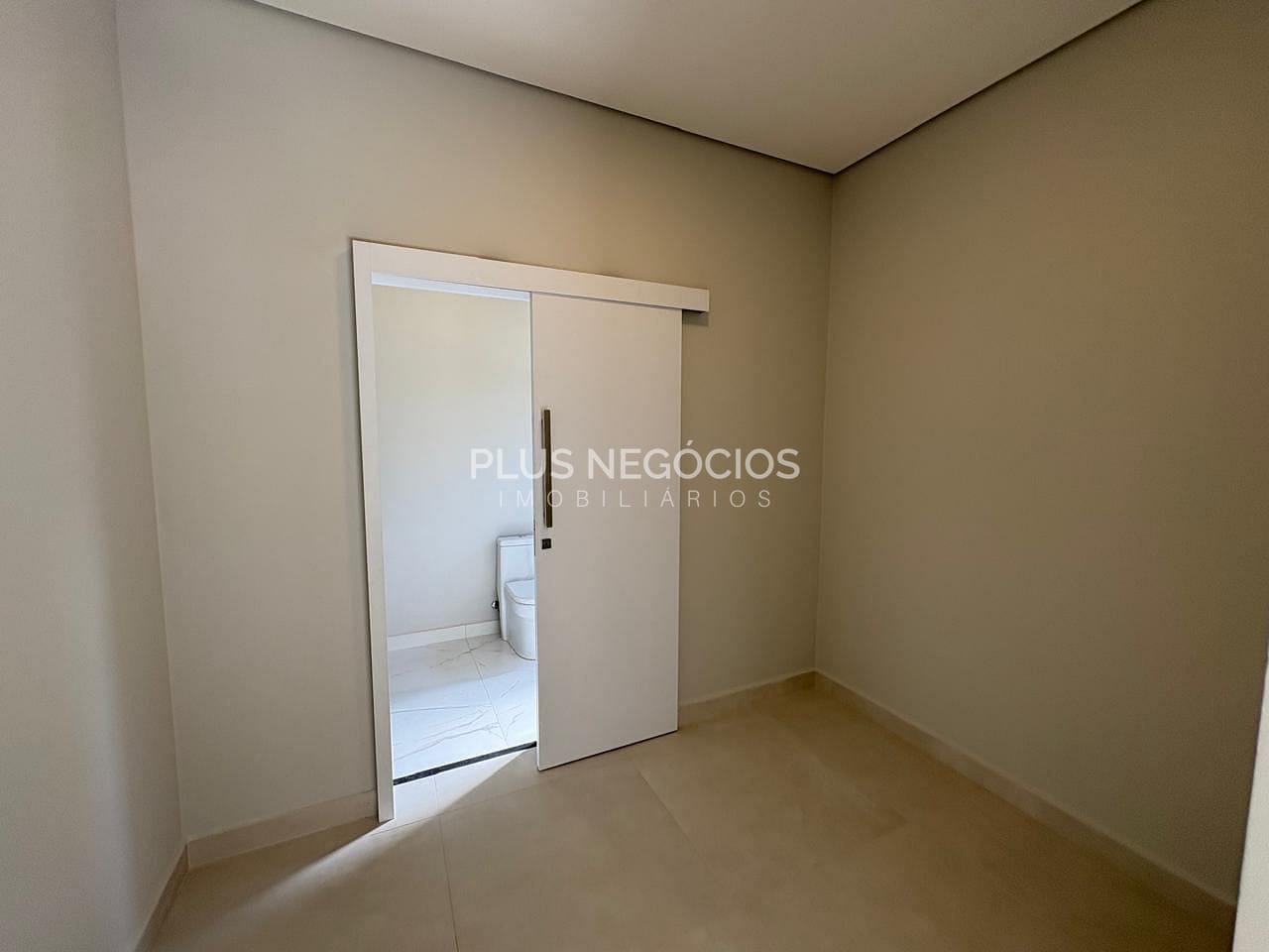 Casa à venda com 3 quartos, 155m² - Foto 7