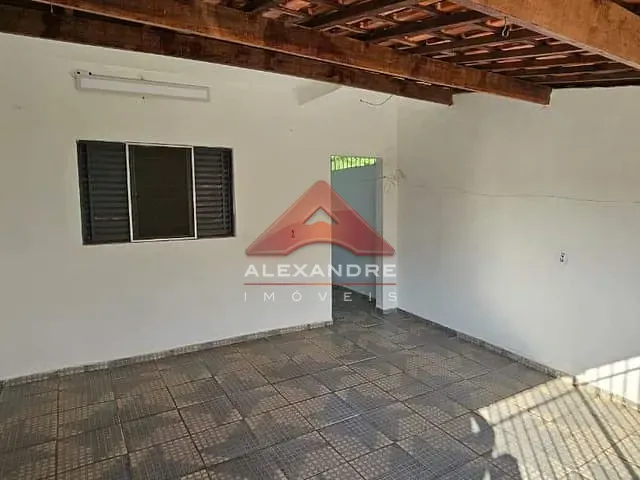 Casa 2 quartos e 1 banheiro, à venda, no bairro Campos de São José em São José dos Campos