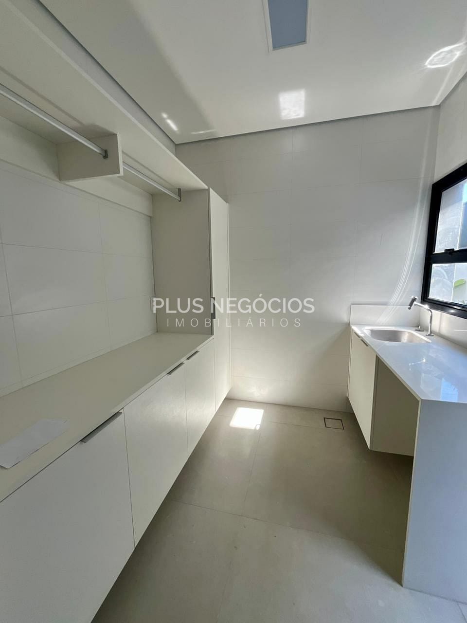 Casa à venda com 5 quartos, 394m² - Foto 32
