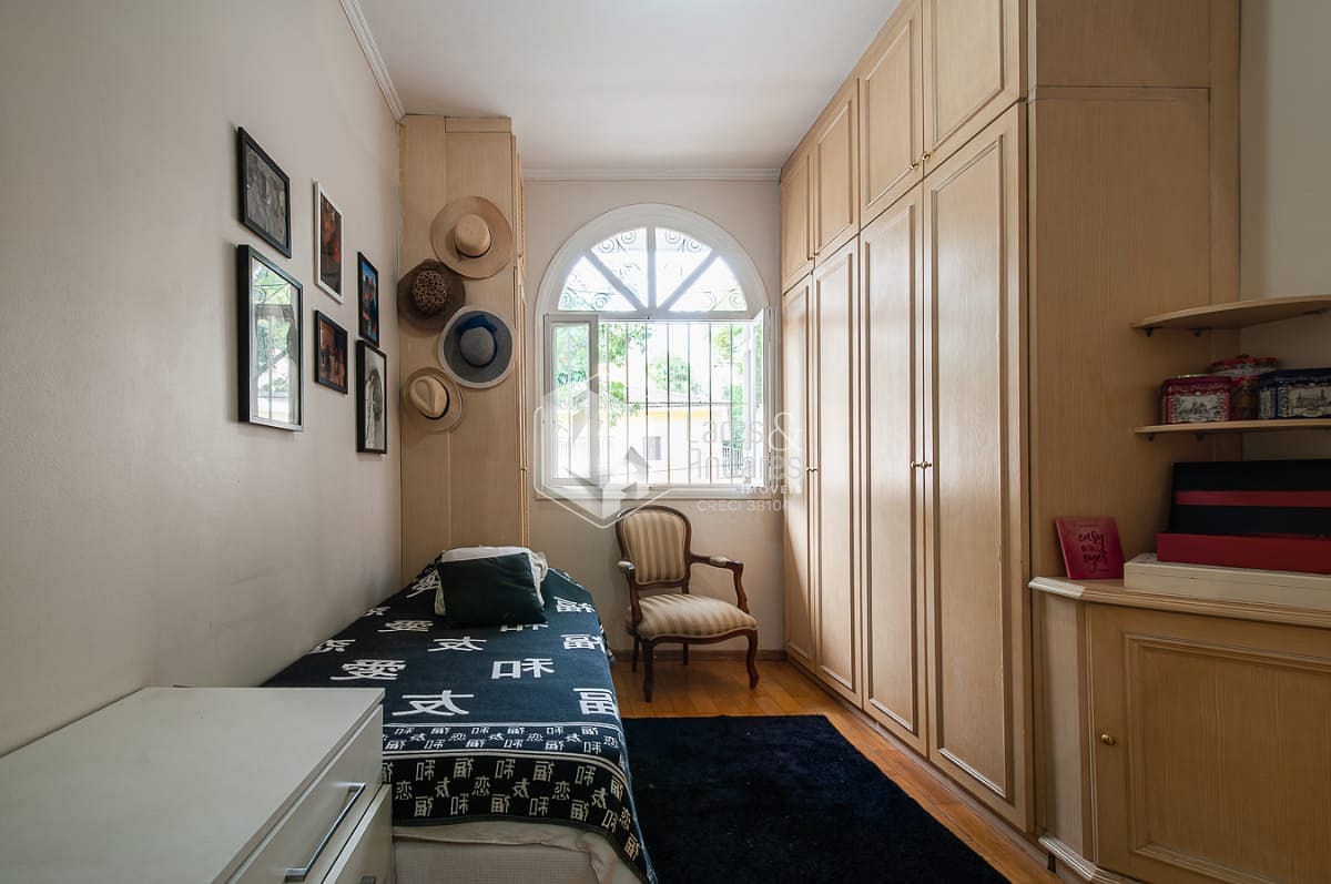 Casa, 3 quartos, 258 m² - Foto 34