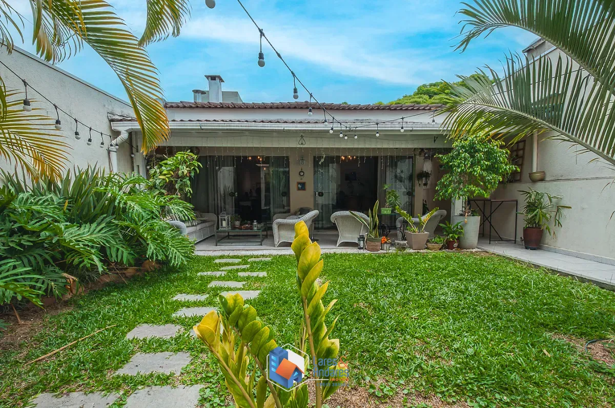 Casa, 3 quartos, 258 m² - Foto 45