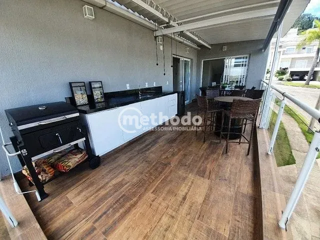 Casa com 321m² 4 quartos e 5 banheiros, à venda, no bairro Pinheiro em Valinhos