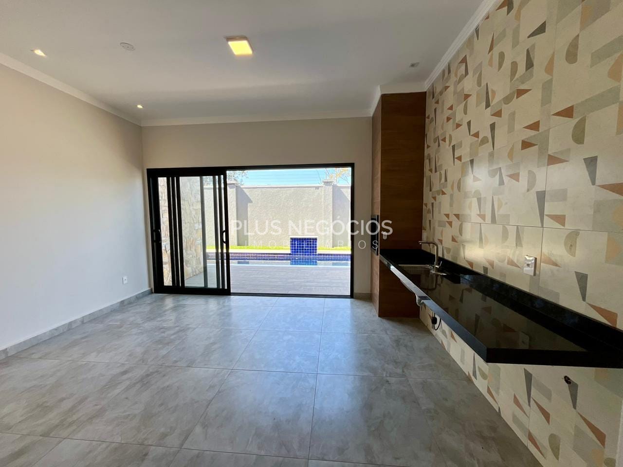 Casa à venda com 3 quartos, 243m² - Foto 12