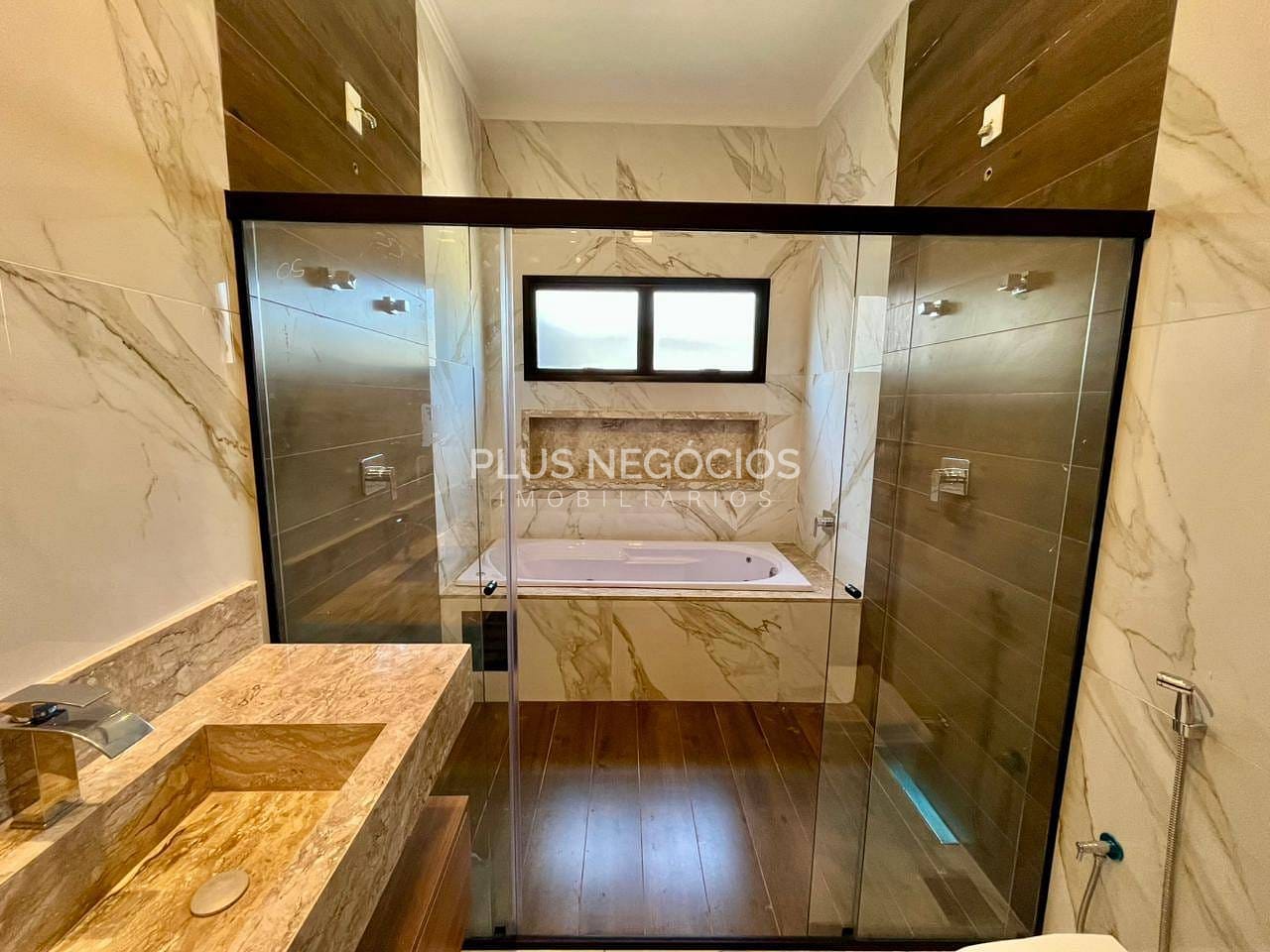 Casa à venda com 3 quartos, 243m² - Foto 31