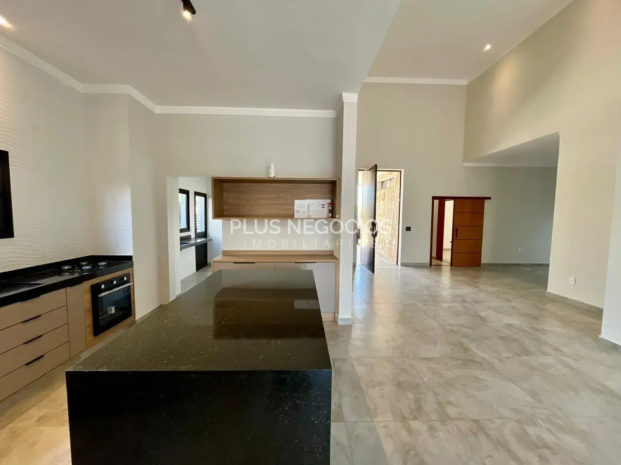 Casa, 3 quartos, 243 m² - Foto 9