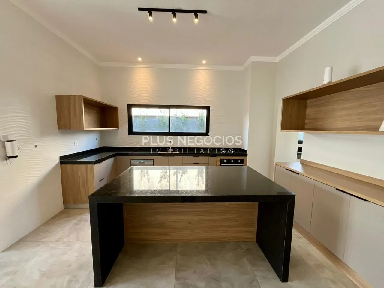 Casa, 3 quartos, 243 m² - Foto 8