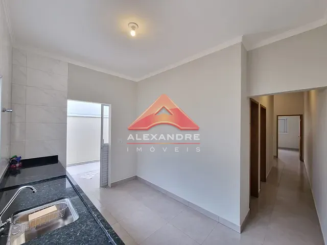 Casa 2 quartos e 2 banheiros, à venda, no bairro Loteamento Portal Santa Inês em São José dos Campos