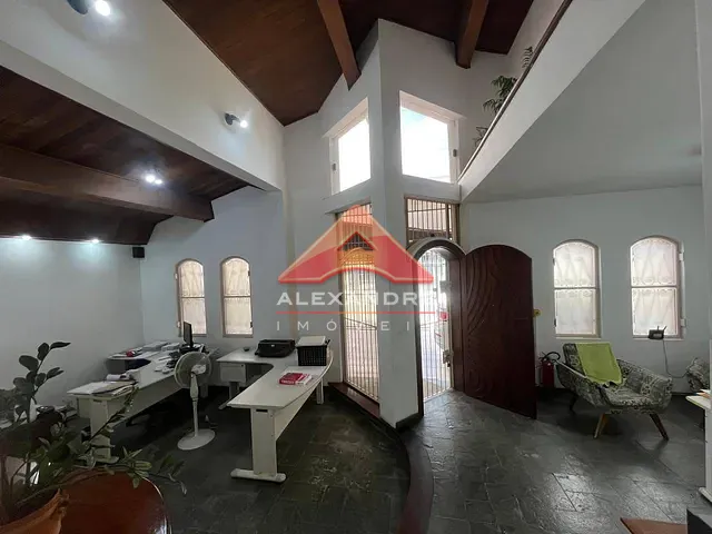 Casa 4 quartos e 4 banheiros, à venda, no bairro Vila Betânia em São José dos Campos