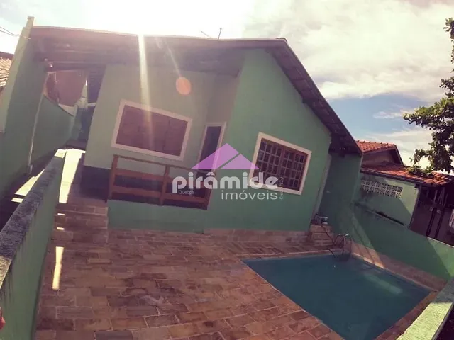 Casa com 250m² 2 quartos e 3 banheiros, à venda, no bairro Bosque dos Eucaliptos em São José dos Campos