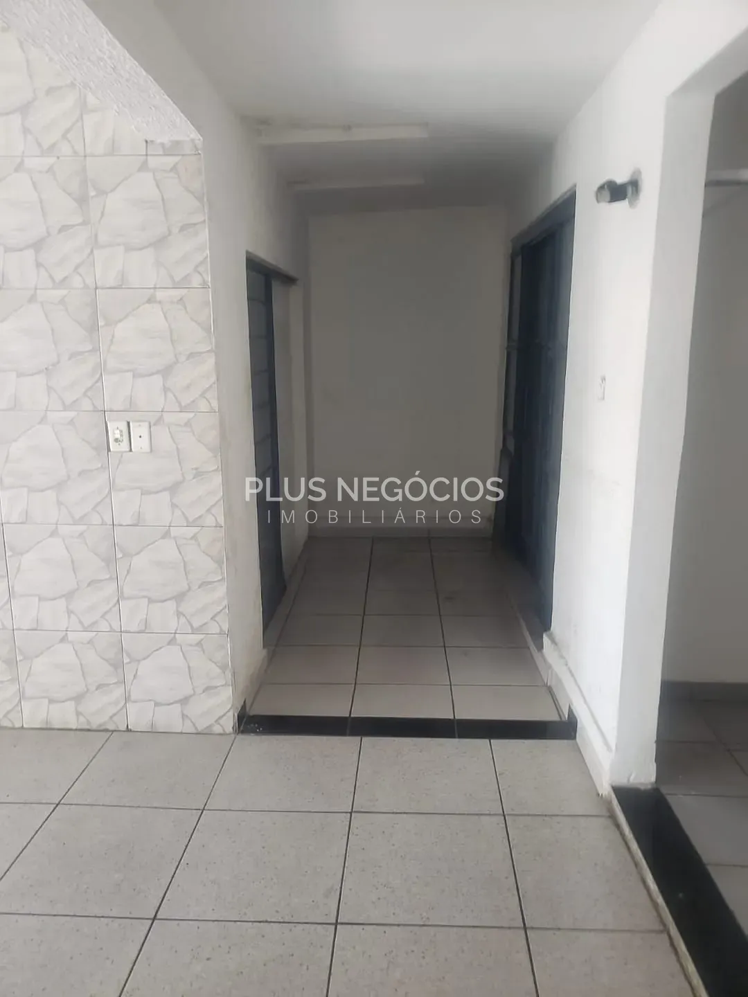 Casa, 1 quarto, 200 m² - Foto 5