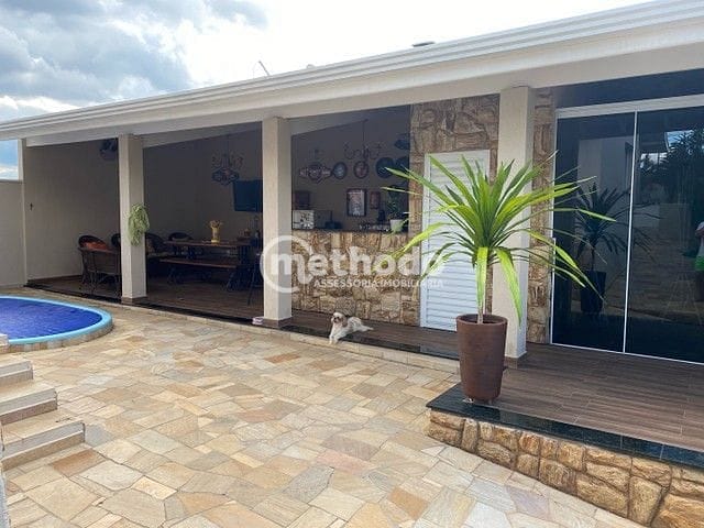 Casa, 3 quartos, 327 m² - Foto 3