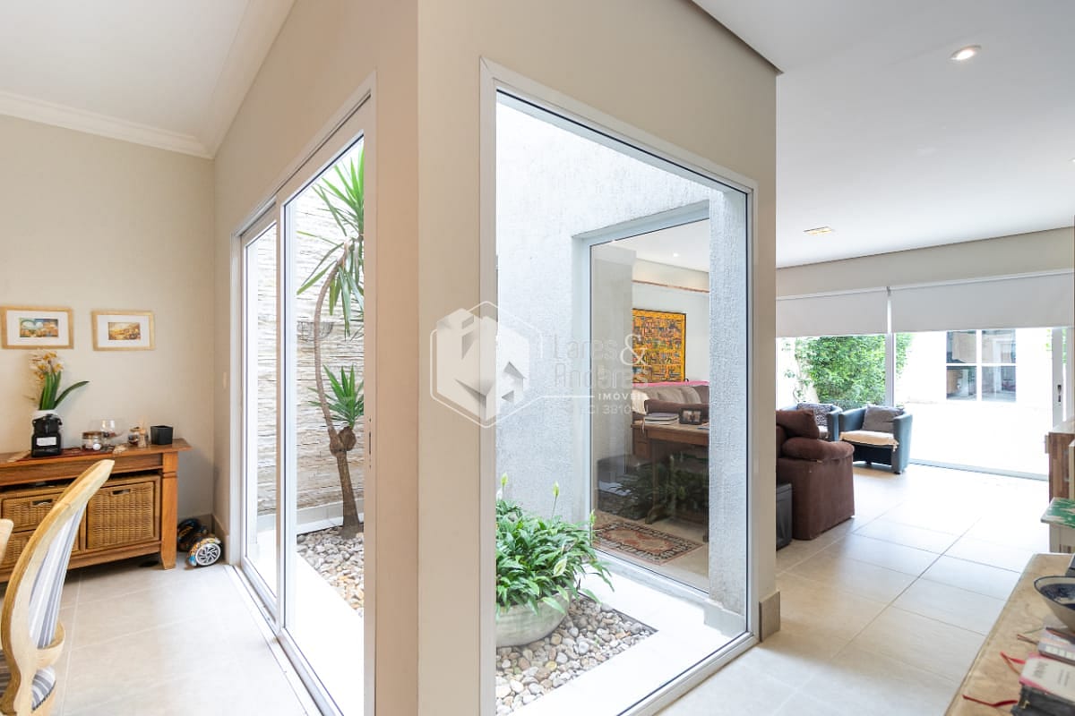 Casa, 3 quartos, 155 m² - Foto 1