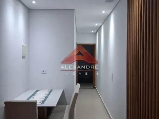 Casa 2 quartos e 1 banheiro, à venda, no bairro Vila das Flores em São José dos Campos