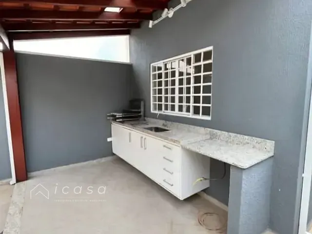 Casa com 150m² 3 quartos e 3 banheiros, à venda, no bairro Esplanada Independência em Taubaté