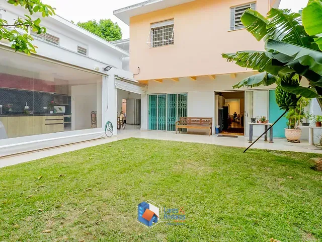 Casa com 523m² 5 quartos e 8 banheiros, à venda, no bairro Pacaembu em São Paulo