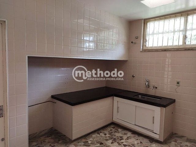 Casa, 4 quartos, 252 m² - Foto 9