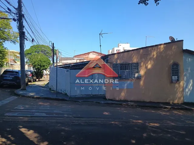 Casa 2 quartos e 1 banheiro, à venda, no bairro Jardim Paulista em São José dos Campos