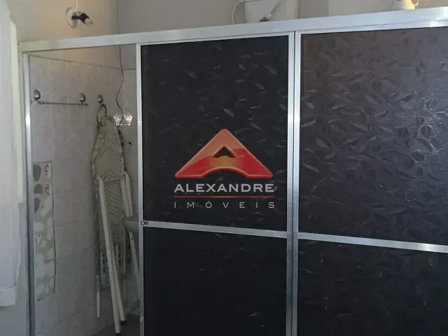 Casa 2 quartos e 1 banheiro, à venda, no bairro Jardim Paulista em São José dos Campos