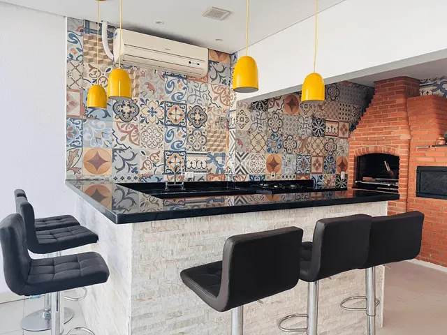 Casa 5 quartos e 7 banheiros, à venda, no bairro Parque Residencial Villa dos Inglezes em Sorocaba