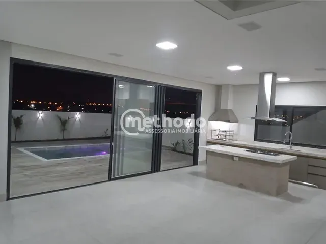 Casa com 300m² 3 quartos e 4 banheiros, à venda, no bairro Jardim Ypê em Paulínia