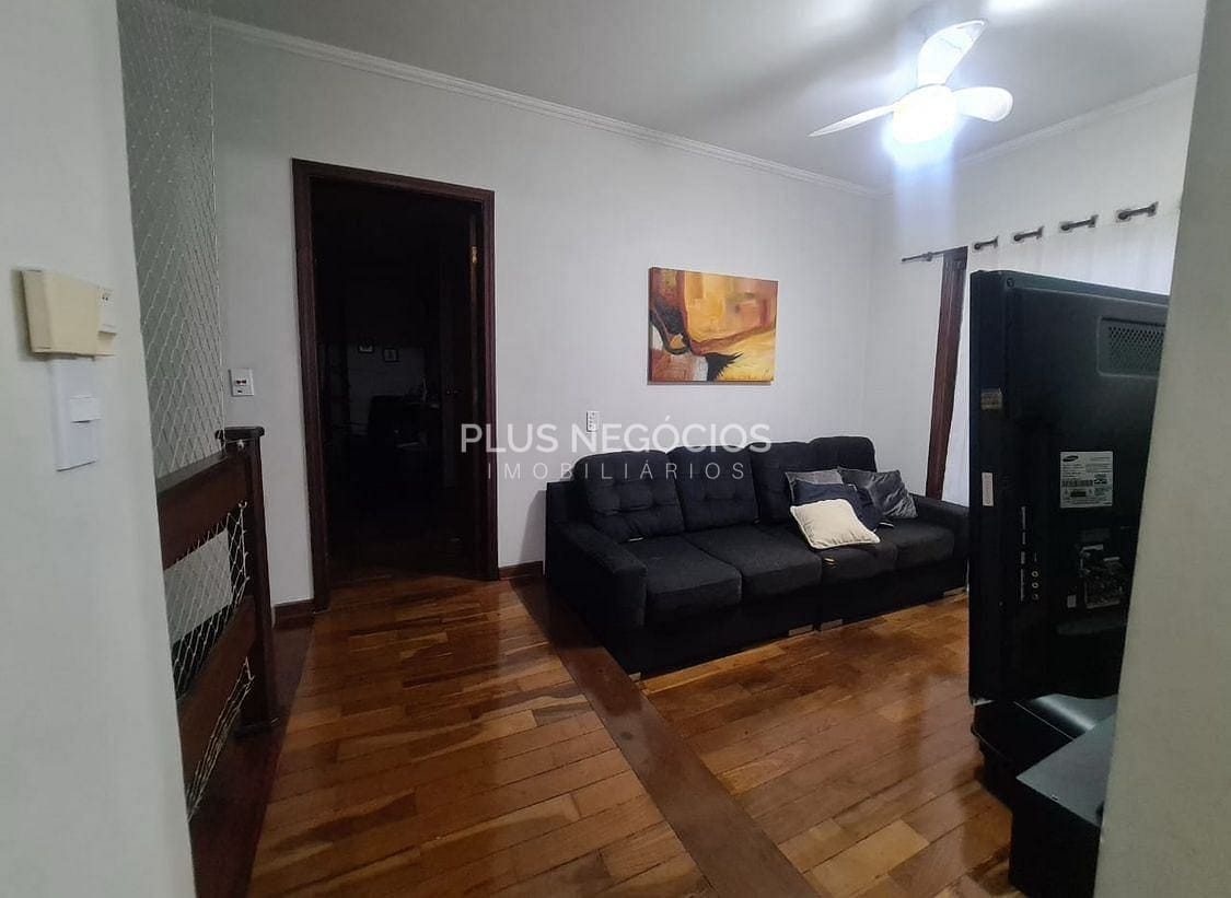 Casa à venda e aluguel com 3 quartos, 254m² - Foto 11
