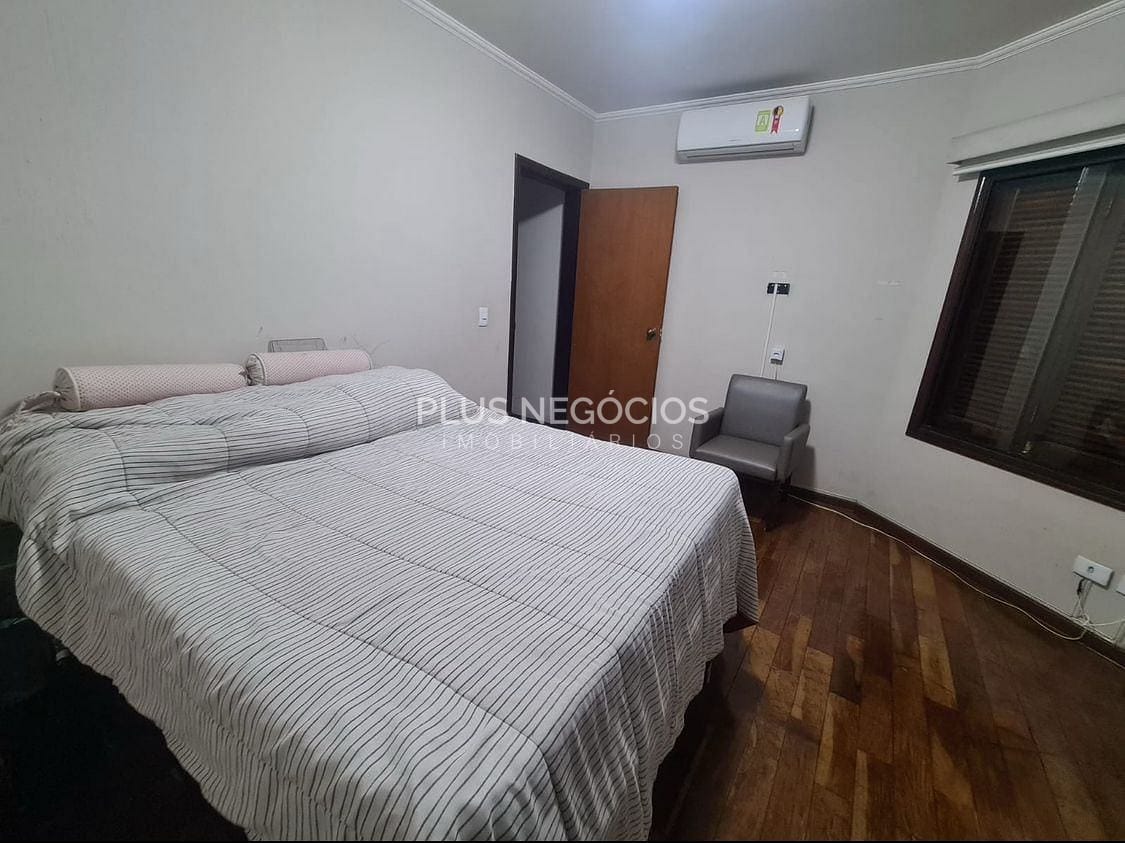 Casa à venda e aluguel com 3 quartos, 254m² - Foto 19